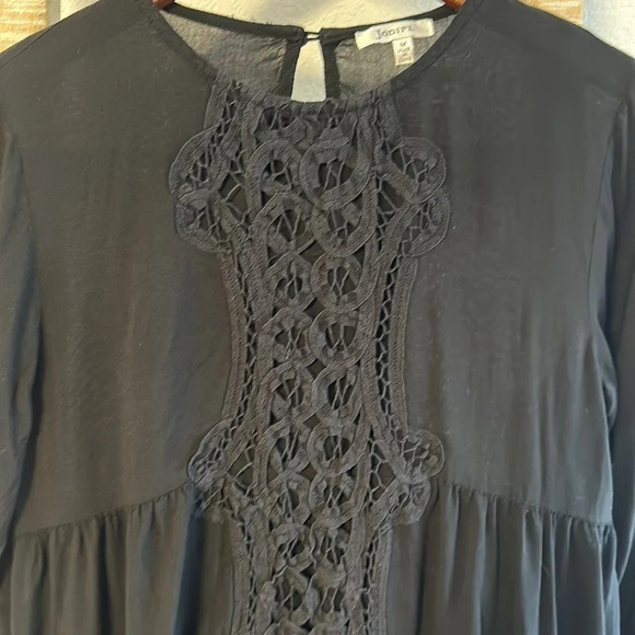 JODIFL Black top bell sleeves boho peasant size medium. - Picture 4 of 12